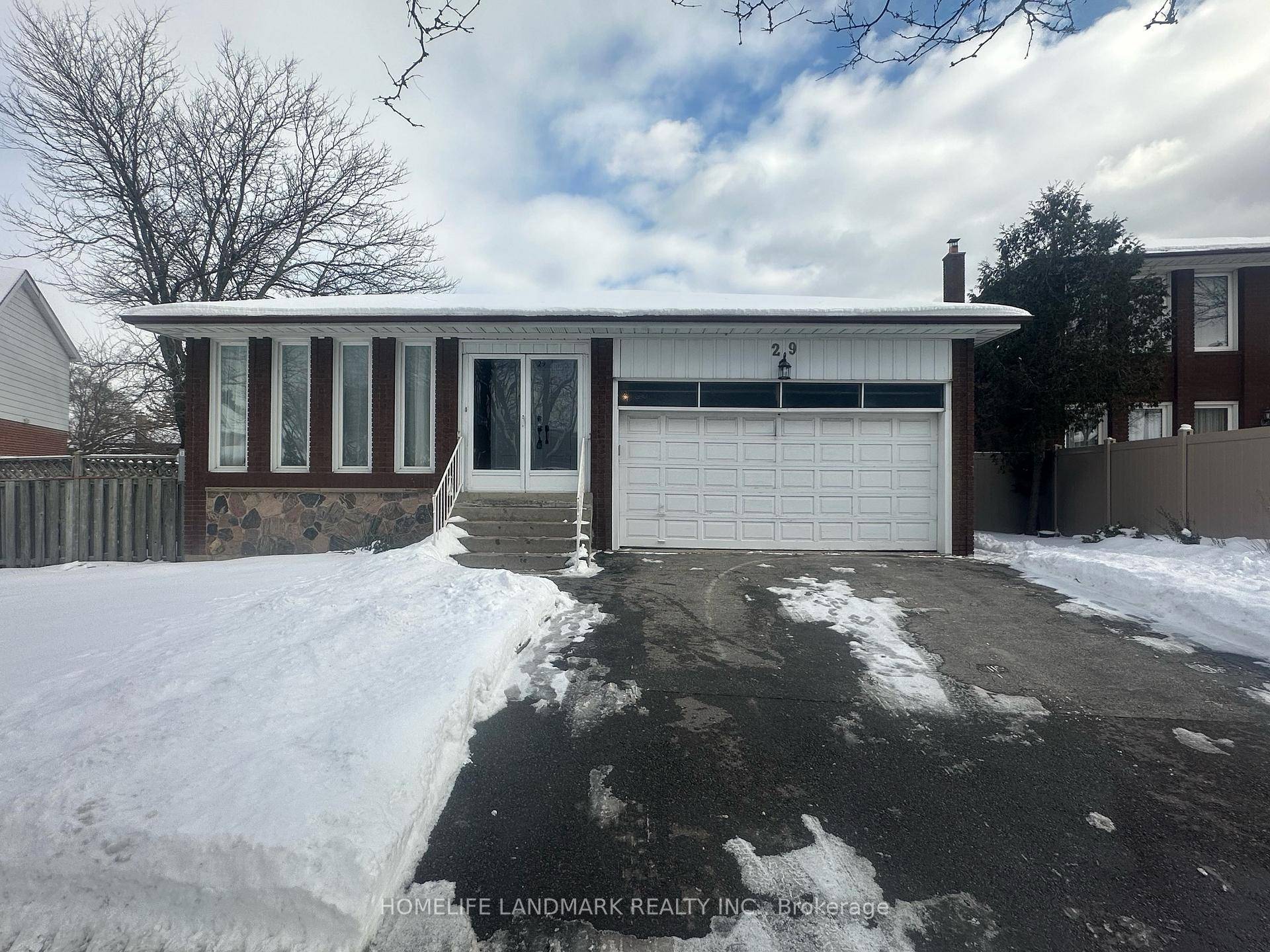 New renovated and well maintain bright, spacious 4 level backsplit Home Family friendly Neighborhood of South Agincourt.