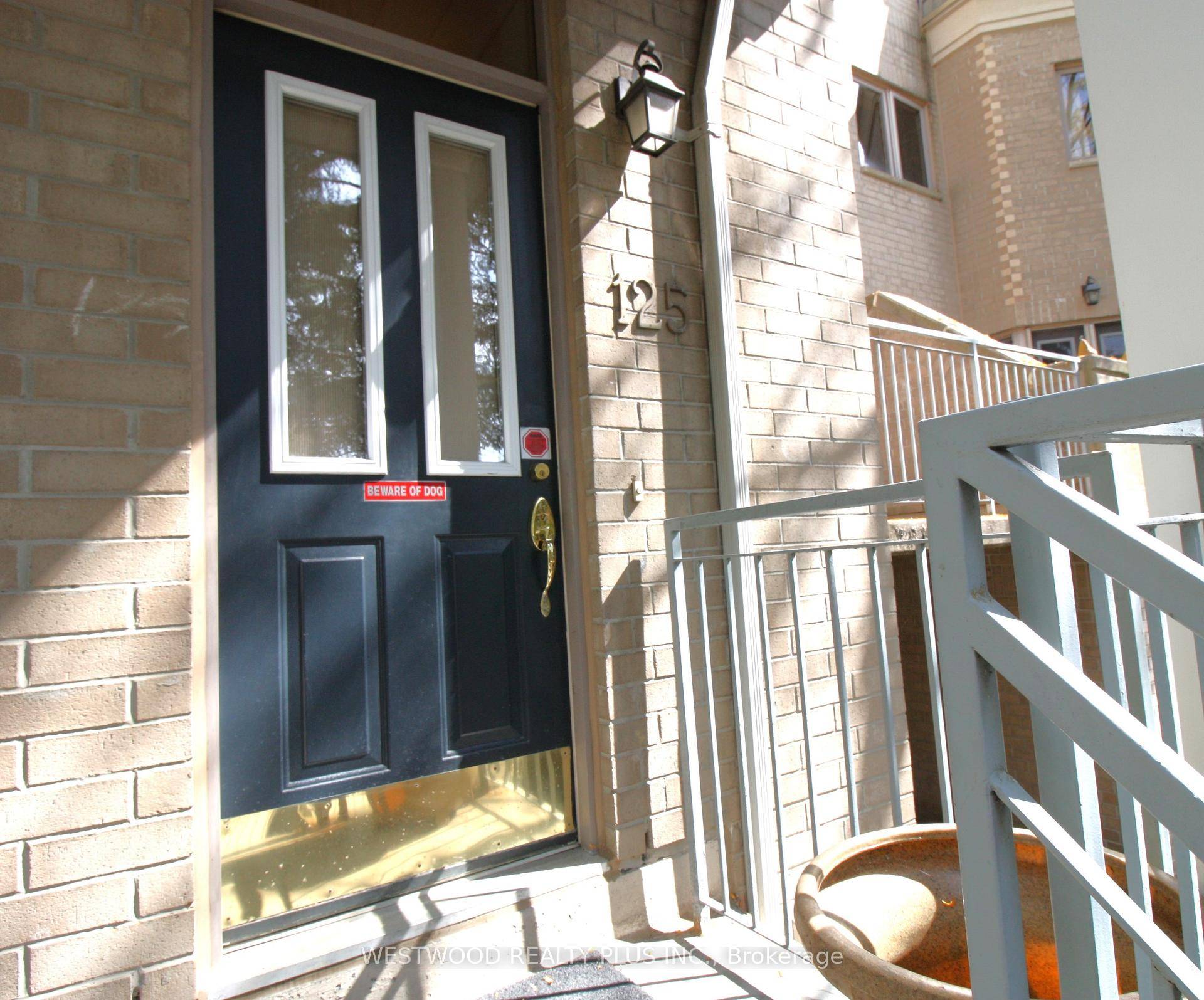Luxury large 3 1 bedrooms, 3 bathrooms, 2 parking, 1949 sq.