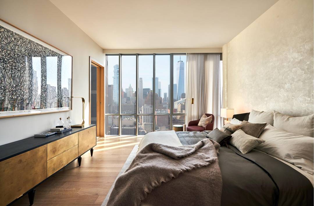 SoHo Elegance Redefined This exquisite 2, 191 square foot residence at 565 Broome SoHo offers a seamless blend of sophistication and modern luxury.