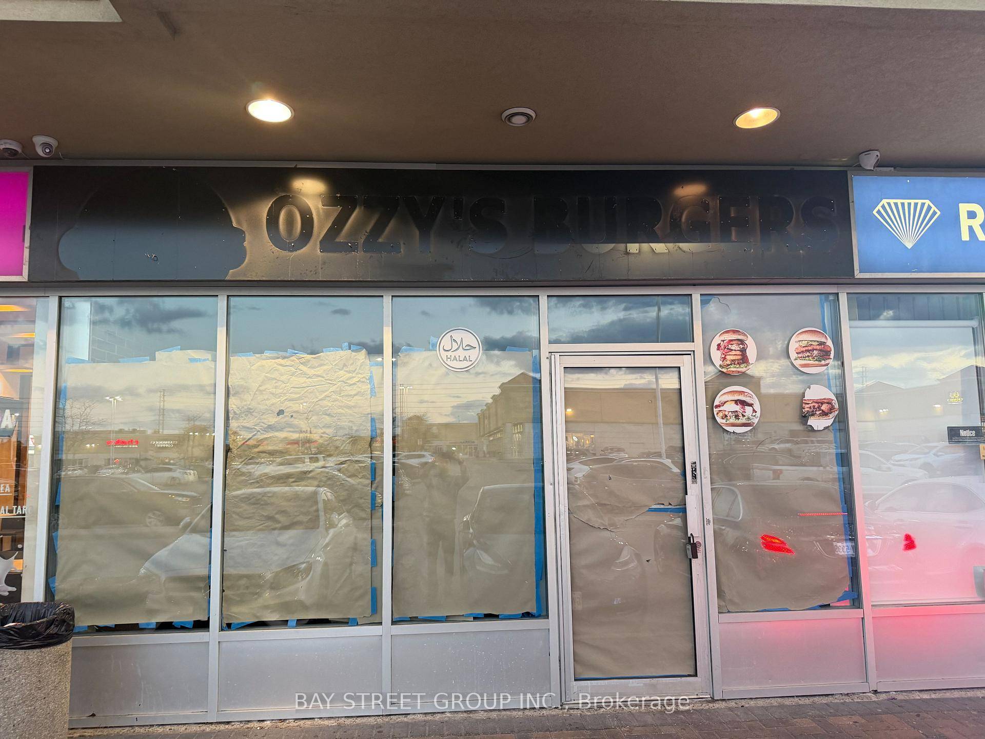 Restaurant Next To Vaughan Mills Shopping Mall.