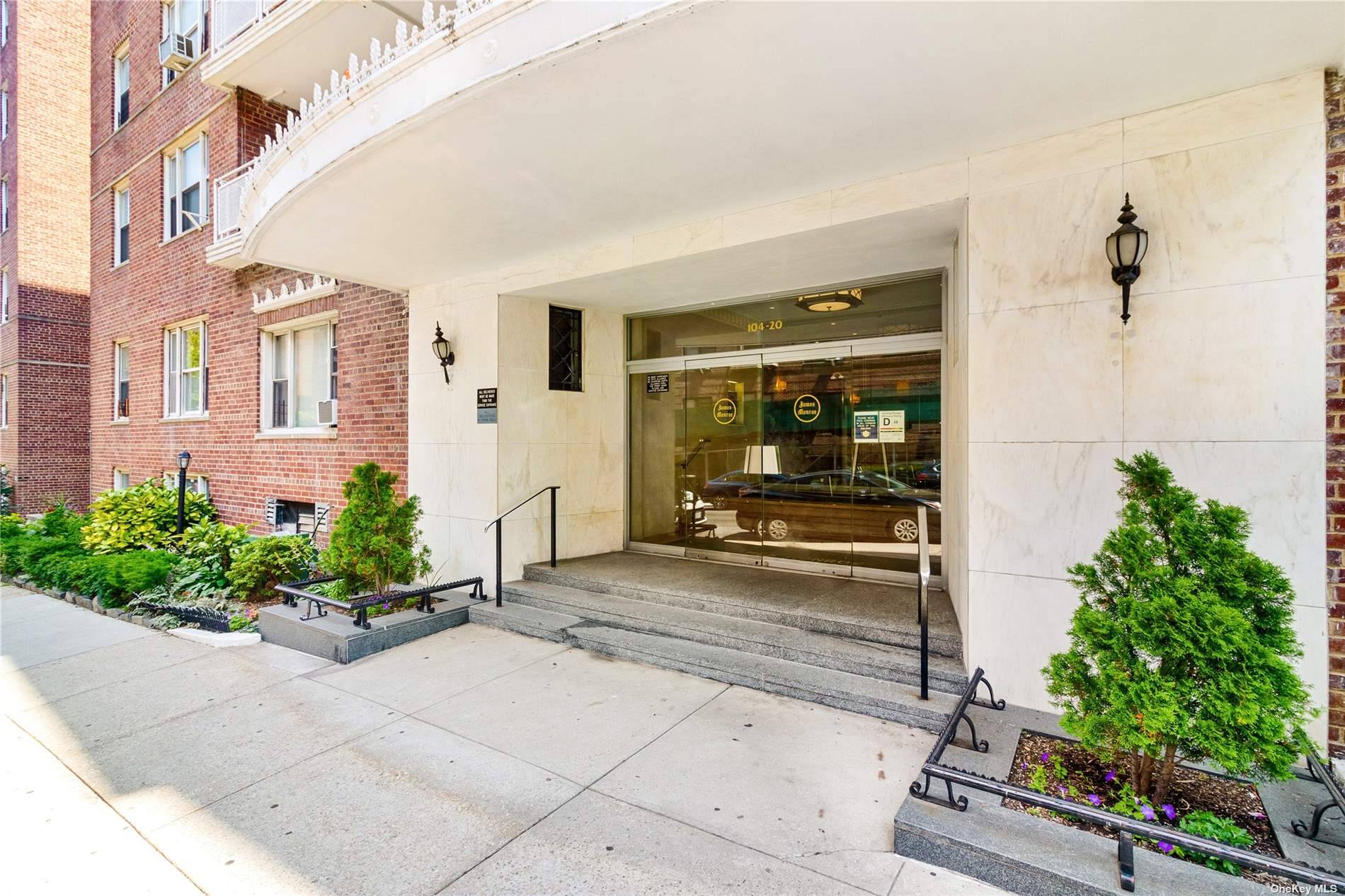 Welcome to the James Monroe Doorman Pet Friendly Coop Step Inside To Fabulous Home.