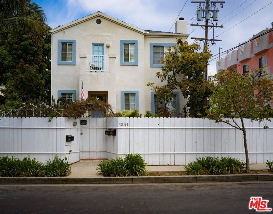 1341   Stanford St 1BR Santa Monica La