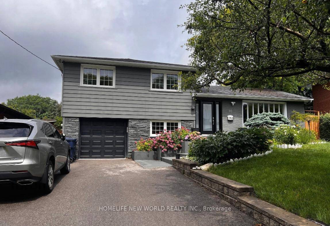Beautiful Separate Entrance, Ground and Lower Level, Furnished Spacious Walk Out 2 Bedroom Rec Suite Ground Floor One bedroom, Kitchen and Solarium Room,, Newly Renovated Kitchen amp ; Bathroom, Gas ...