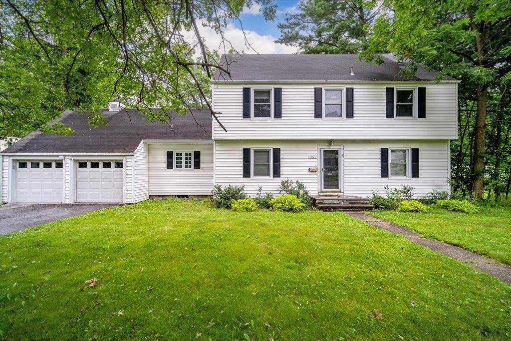 Charming colonial style home constructed in 1955, featuring around 3198 sq ft of living space on a half acre lot located in a tranquil, dead end neighborhood on the Southside.