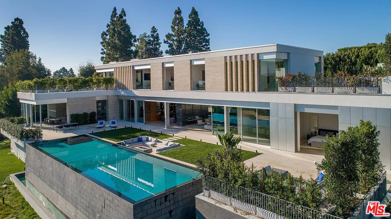 642 PERUGIA WAY Bel Air LA