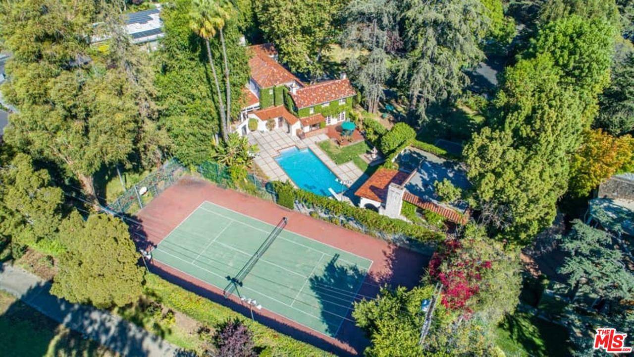808 WOODACRES RD LA