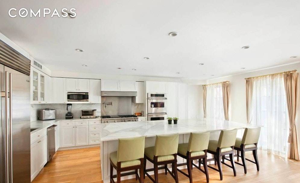 PLEASE SCROLL DOWN FOR VIDEO TOUR OF THE APARTMENT !