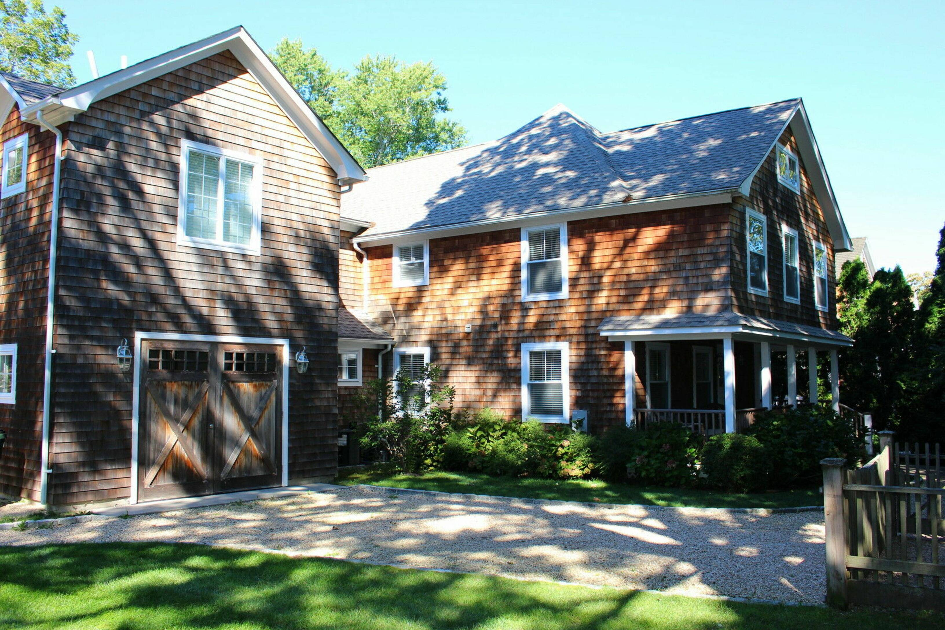Sag Harbor Stylish Renovation - 4 Beds and Pool in Village