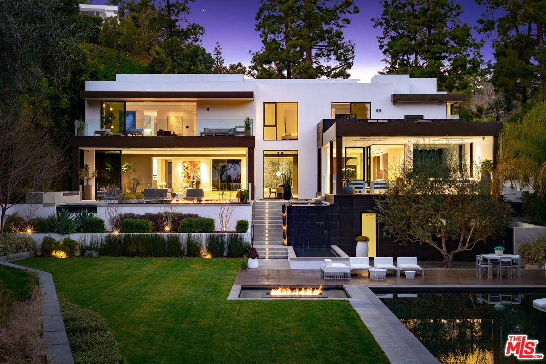 1231 LAGO VISTA DR Beverly Hills LA