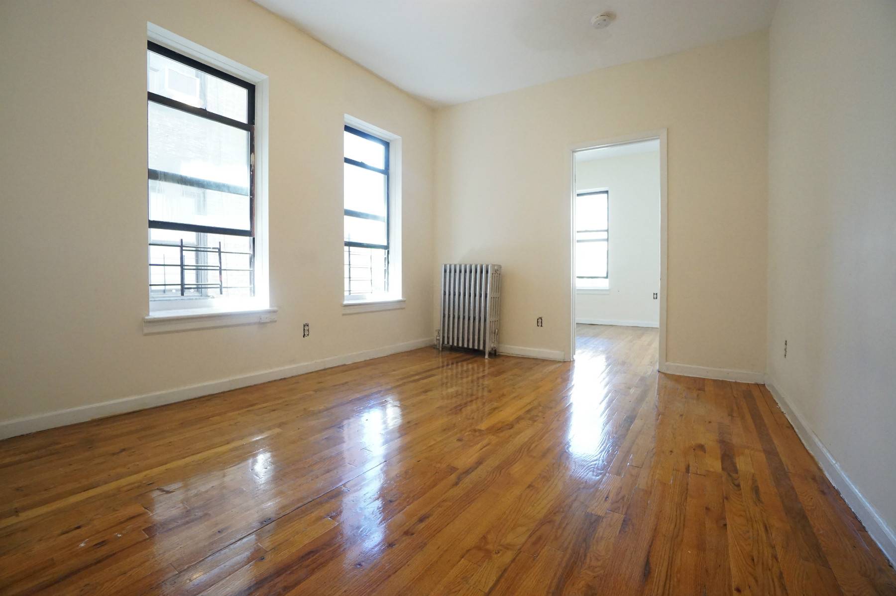 Beautiful 2 bedroom 1 bathroom apartment145th St amp ; 7th AveEasy Access to ABCD trains at 145th Street Laundromats and luxury restaurants nearbyClose by to PS 194 and nursery schoolsNO ...