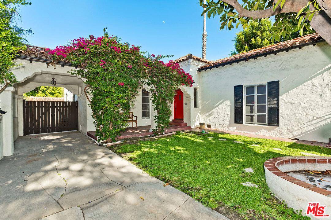 352 N ORLANDO AVE Beverly Grove LA