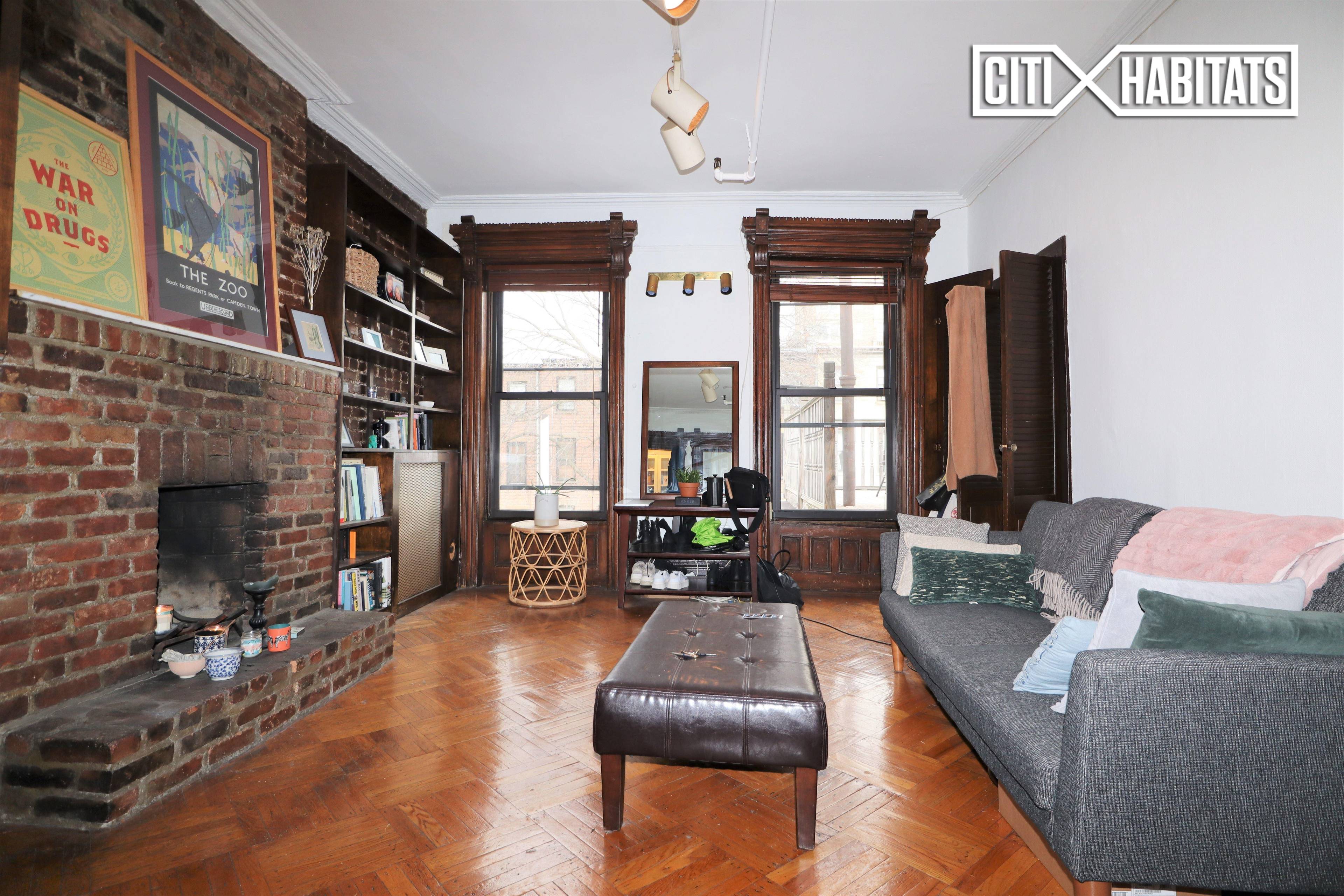 Great Opportunity in one of Brooklyn's Hottest Neighborhoods BROWNSTONE W OUTDOOR SPACE Beautiful 1 bed 1 bath apartment featuring tons of natural light, exposed brickwork, ENORMOUS PRIVATE DECK, big, bright ...