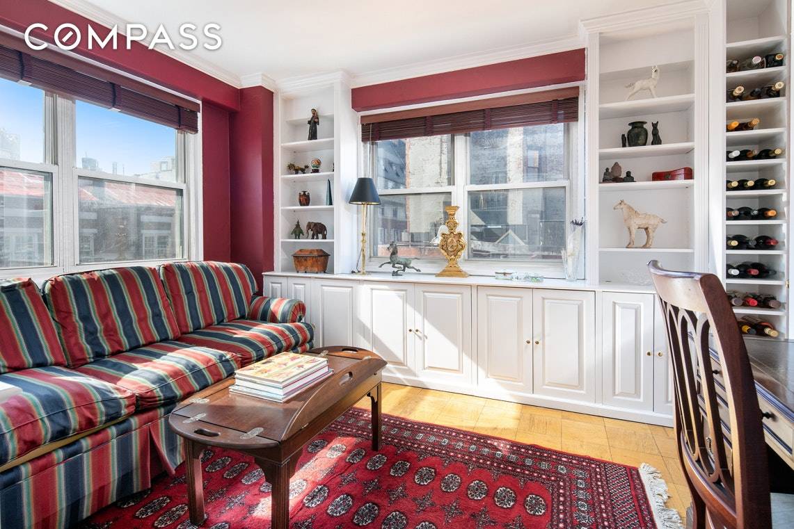 MANHATTAN'S BEST LIFE LIVE IN THE WEST VILLAGE WORK FROM HOME Large 2 BDRM 1BTH Corner Unit Bright Open Views Amazing Location 3 Sheridan Square is a premier doorman building ...