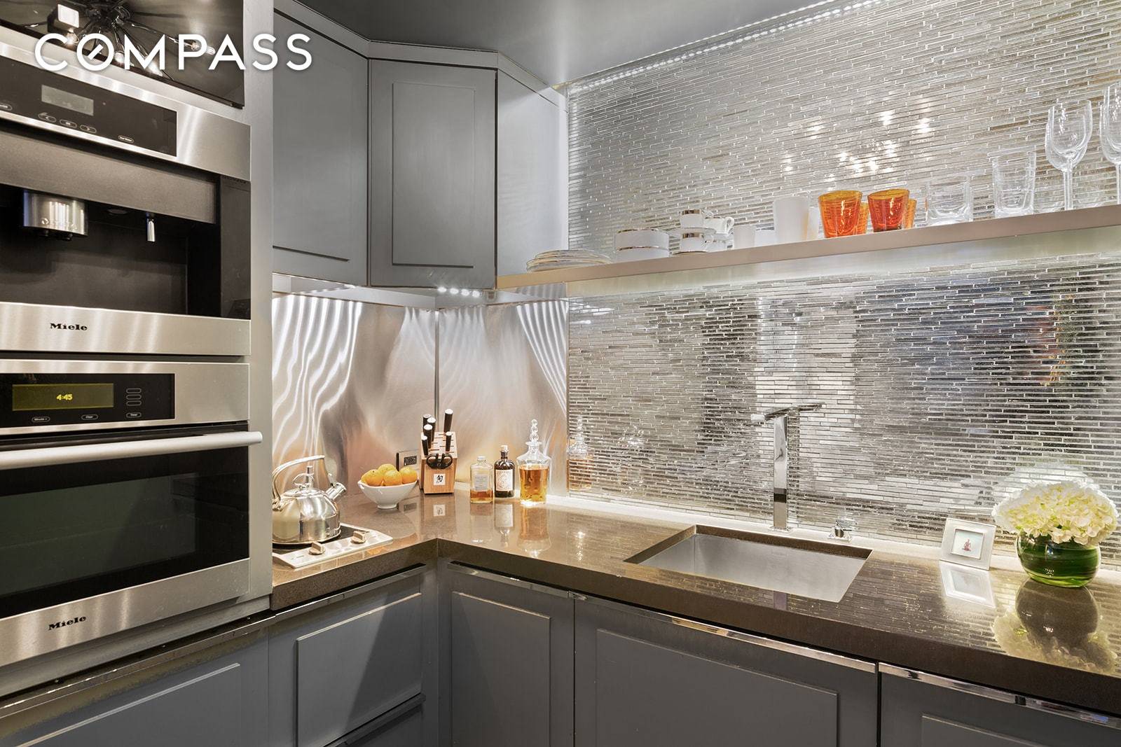 This Greenwich Village co op has been meticulously re imagined by designer Peter Lentz to create a one of 5 star experience on West 13th Street.