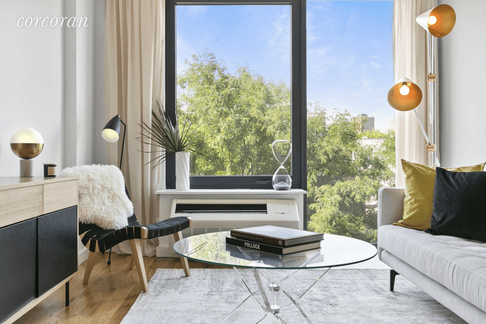 One Bedroom Apartment with Partial City Views No Fee amp ; One Month Free Welcome to 123 Hope Street, a stylish new rental development in the heart of Williamsburg, Brooklyn.