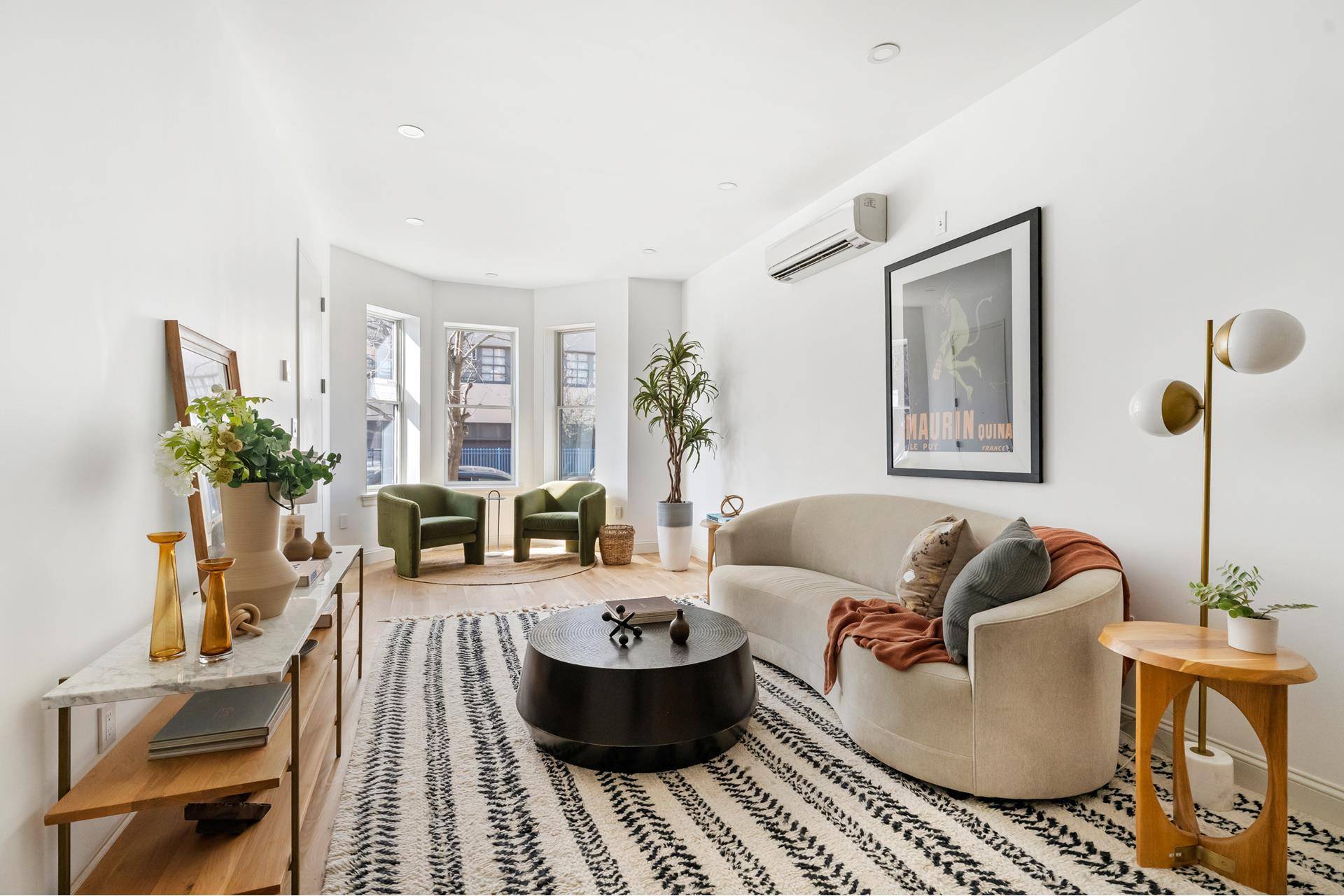 Welcome to 248 Palmetto Street Bushwick's newest and tastefully curated boutique condominium.