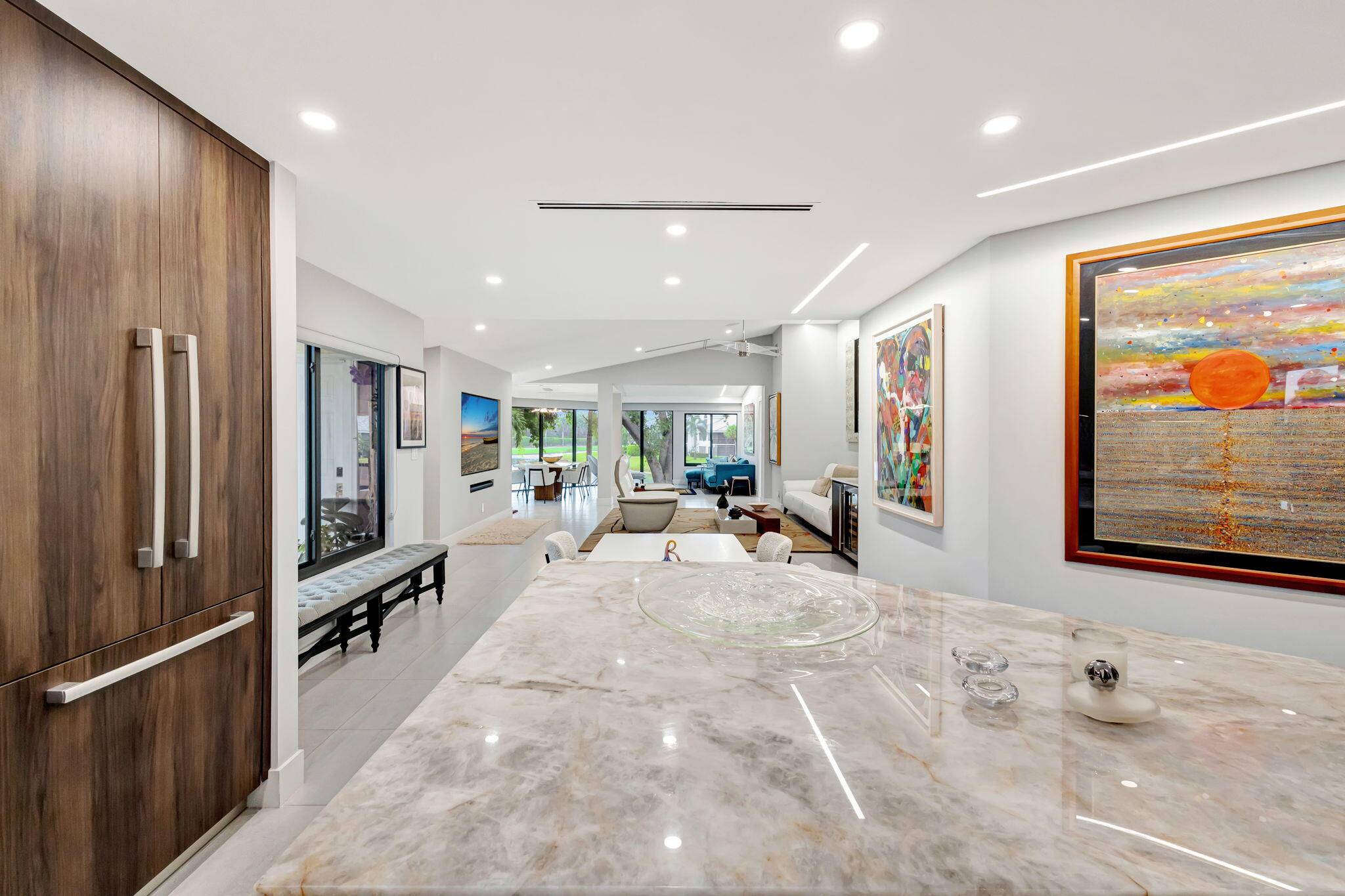 Beautifully furnished 2BR 2BA condo available for seasonal lease in the prestigious Gleneagles Country Club.