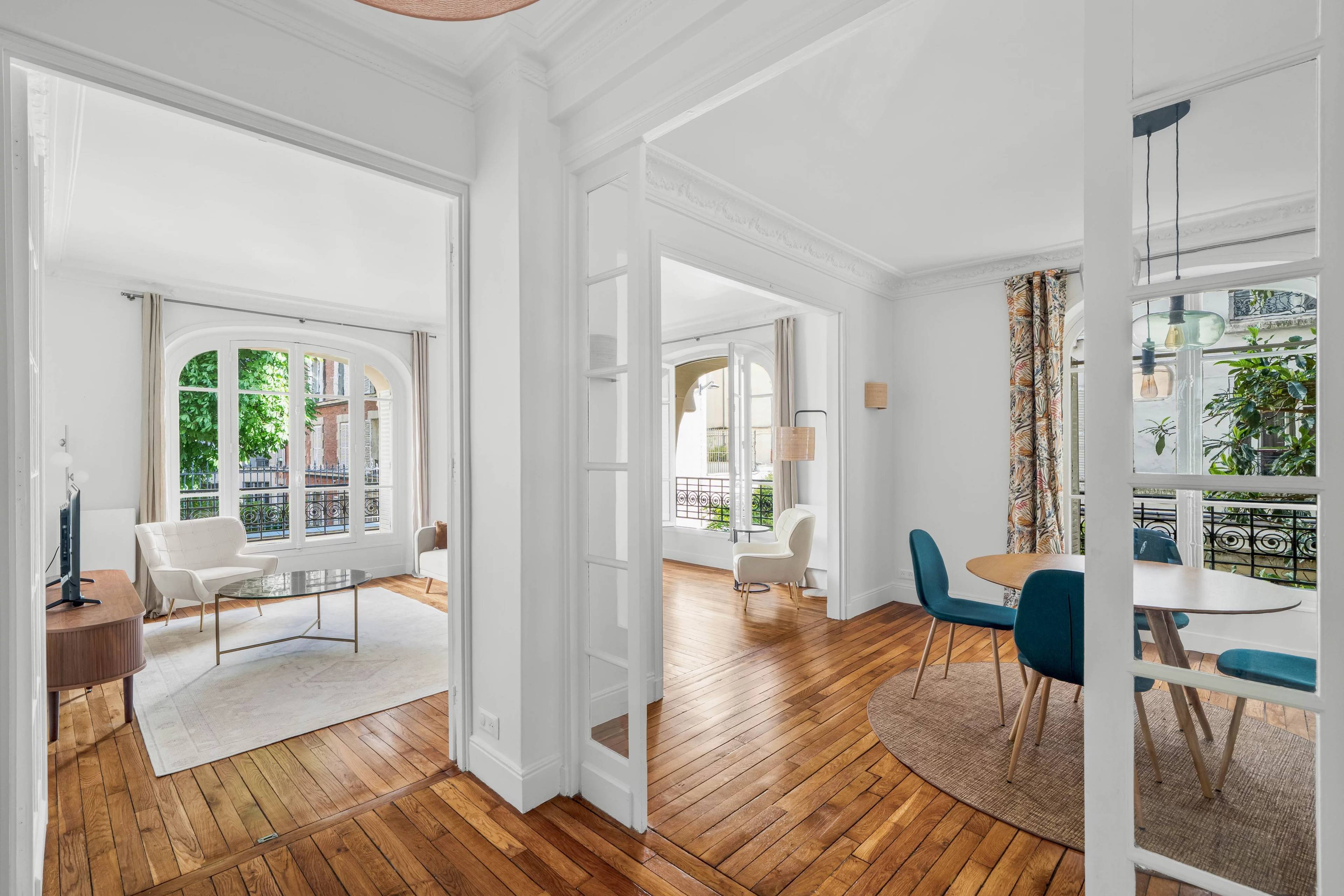 Paris VIIème - Champ de Mars - un bel appartement familial