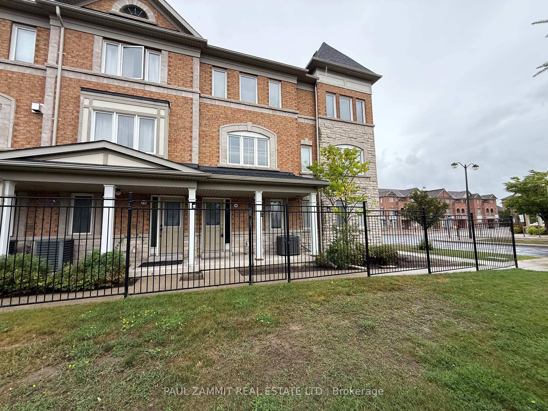 Property is Virtually Staged Welcome to this Spacious amp ; Stylish 2 Bedroom Den Townhome A Bonus Basement Level This Immaculate And Beautifully Maintained Home is Tucked Within An Exclusive ...