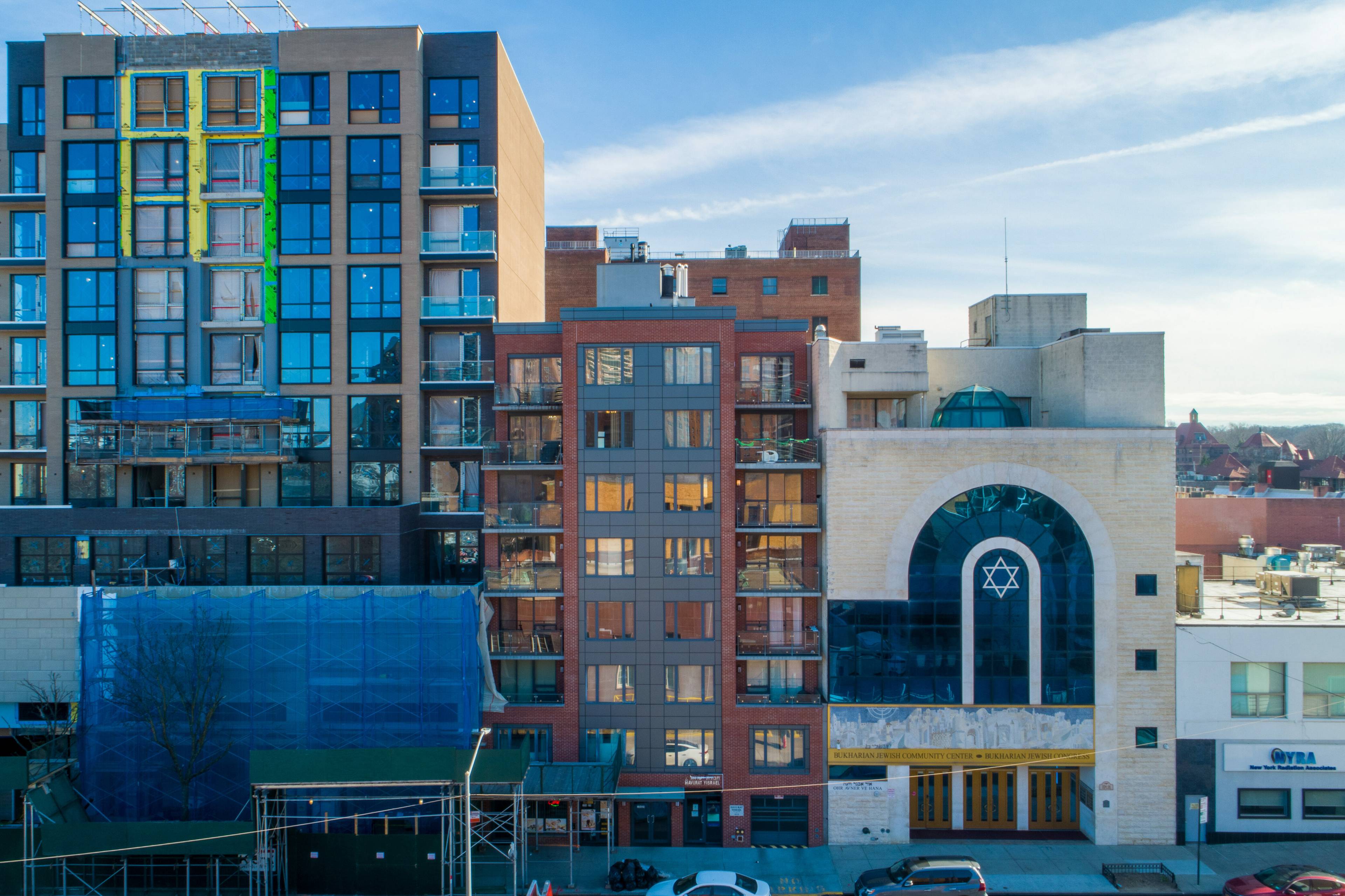 Welcome to Milana Condo's located between Austin St amp ; Queens Blvd.