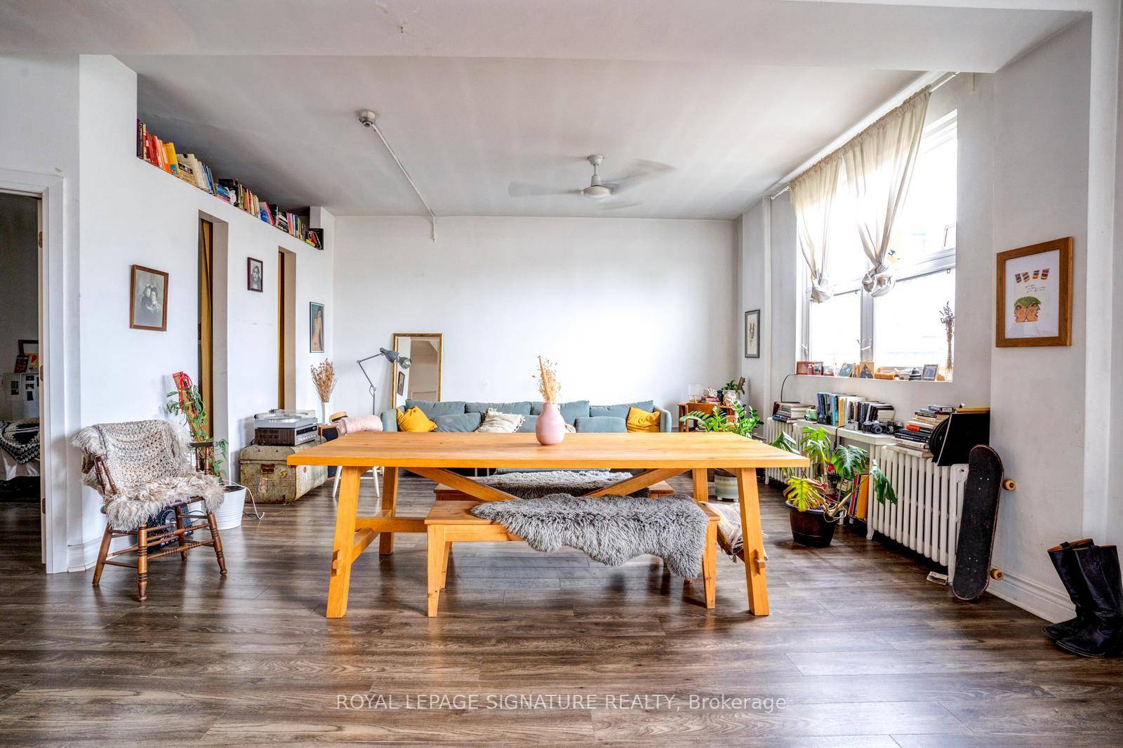You will love this Bright, Renovated, Open Concept 2nd Floor Apartment.