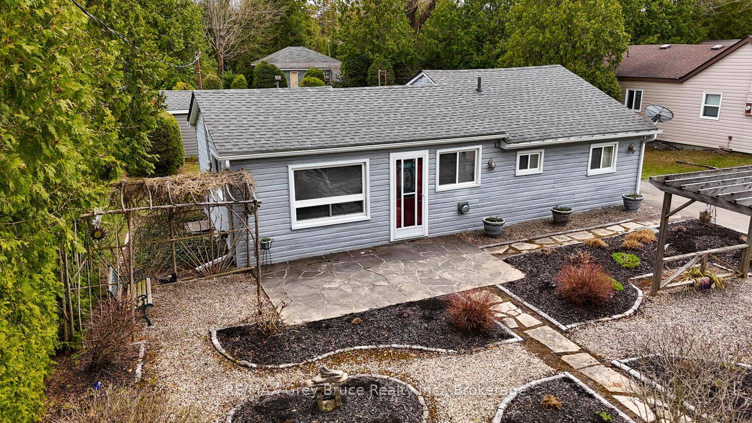 Welcome to your perfect year round retreat in one of Ontario's most sought after beach communities !