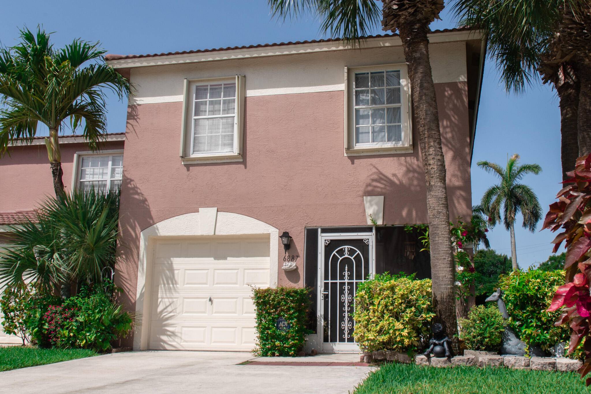 This beautifully designed three bedroom, two and a half bathroom home is just what you've been looking for.