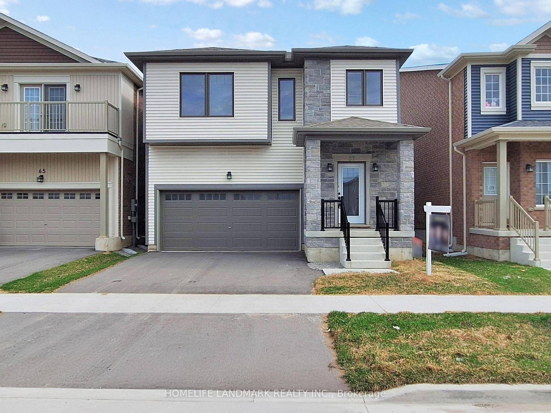 Nestled in the new south end of Barrie, this brand new 2710 sqft contemporary detached home offers a blend of modern comfort and timeless elegance.
