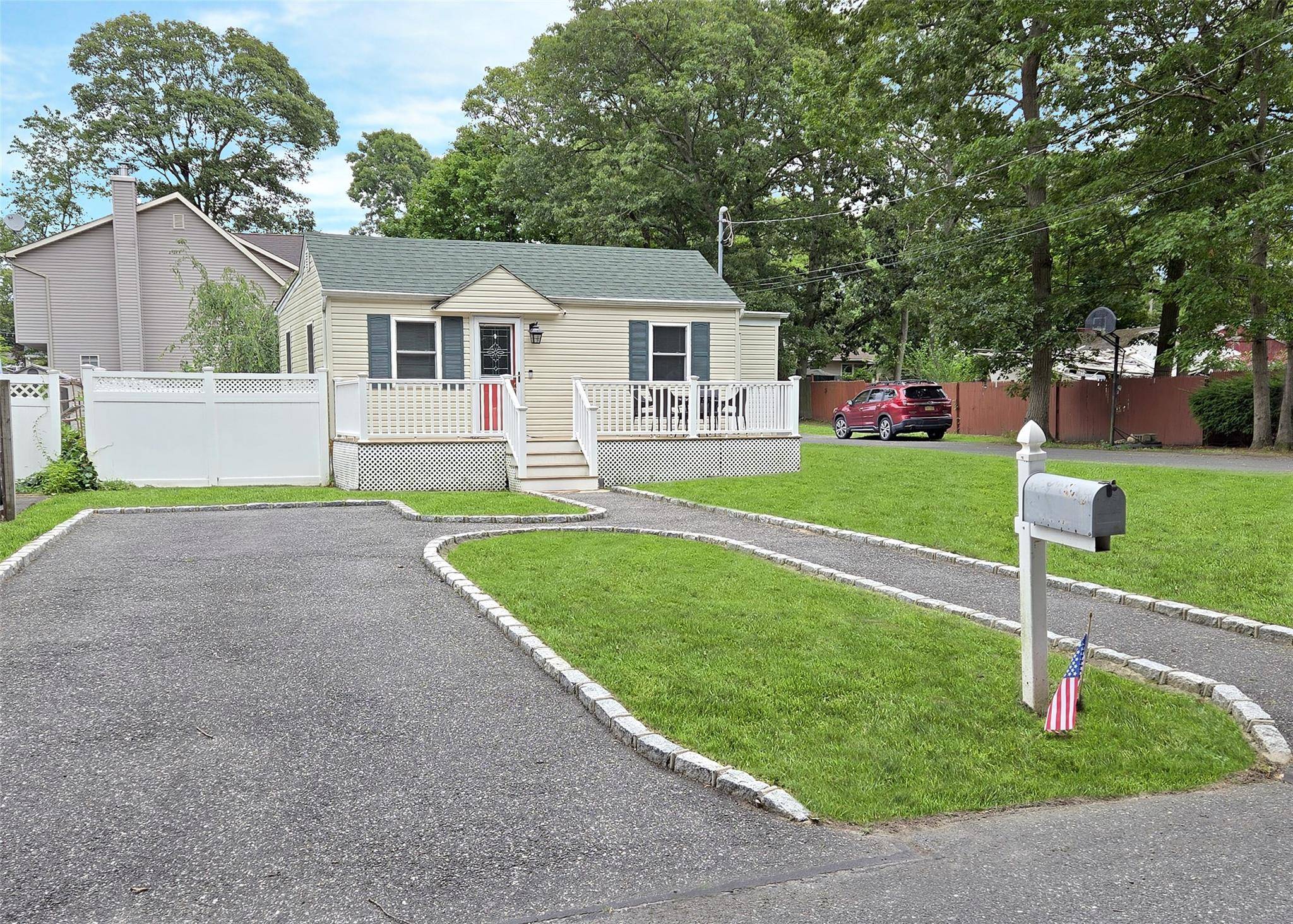 Completely Updated Ranch in the heart of Lake Ronkonkoma !