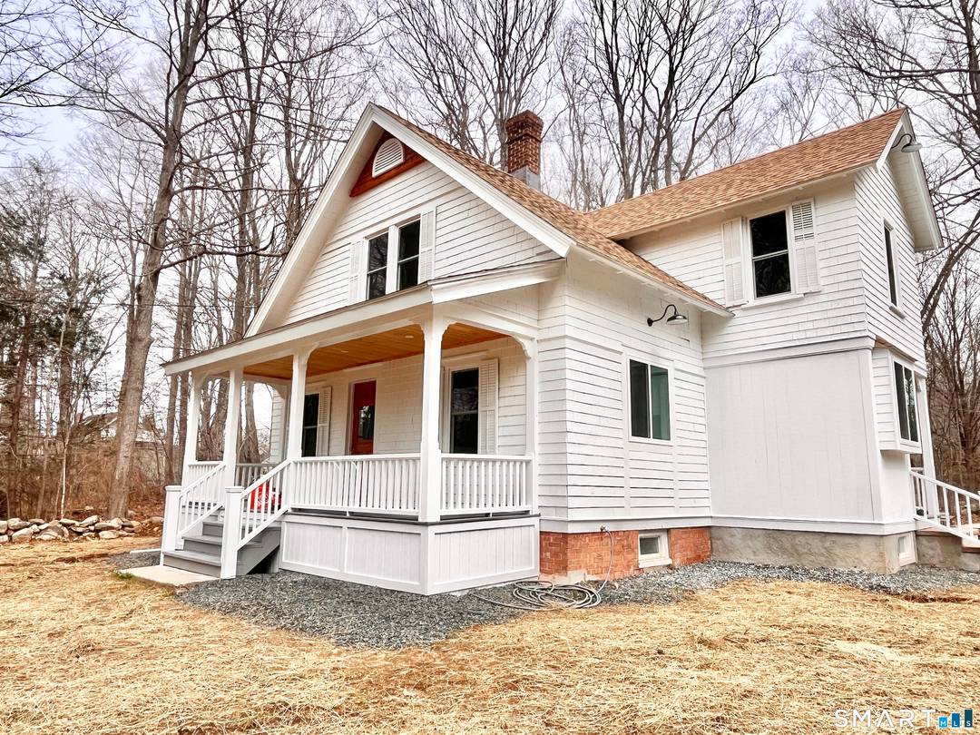 Welcome to a beautifully reimagined 1900 gem nestled right in the heart of Ivoryton Village.