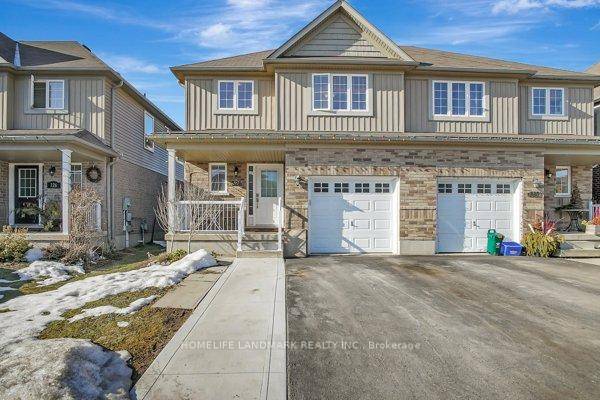 Check out this IMMACULATELY kept semi in the quaint village of Ayr !