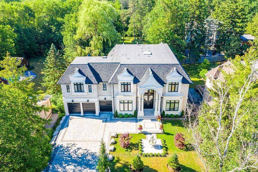 Architectural Harmony With Brilliant Designs Traditional Exterior Contemporary Interior Meets Urban Sophistication In Heart Of Thornhill !