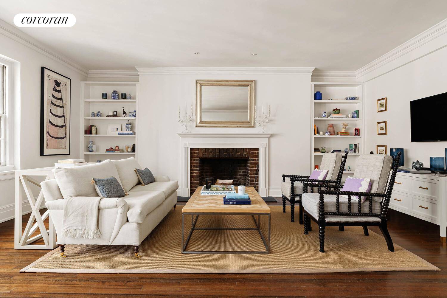 Perfectly positioned mid block on Gramercy's coveted tree lined block beautiful, residence 6F seamlessly combines prewar elegance with modern luxury.