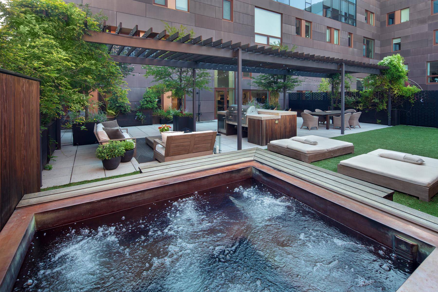 Breathtaking, inside and out this three bedroom Carroll Gardens duplex condo has a massive private outdoor space you never imagined could exist.