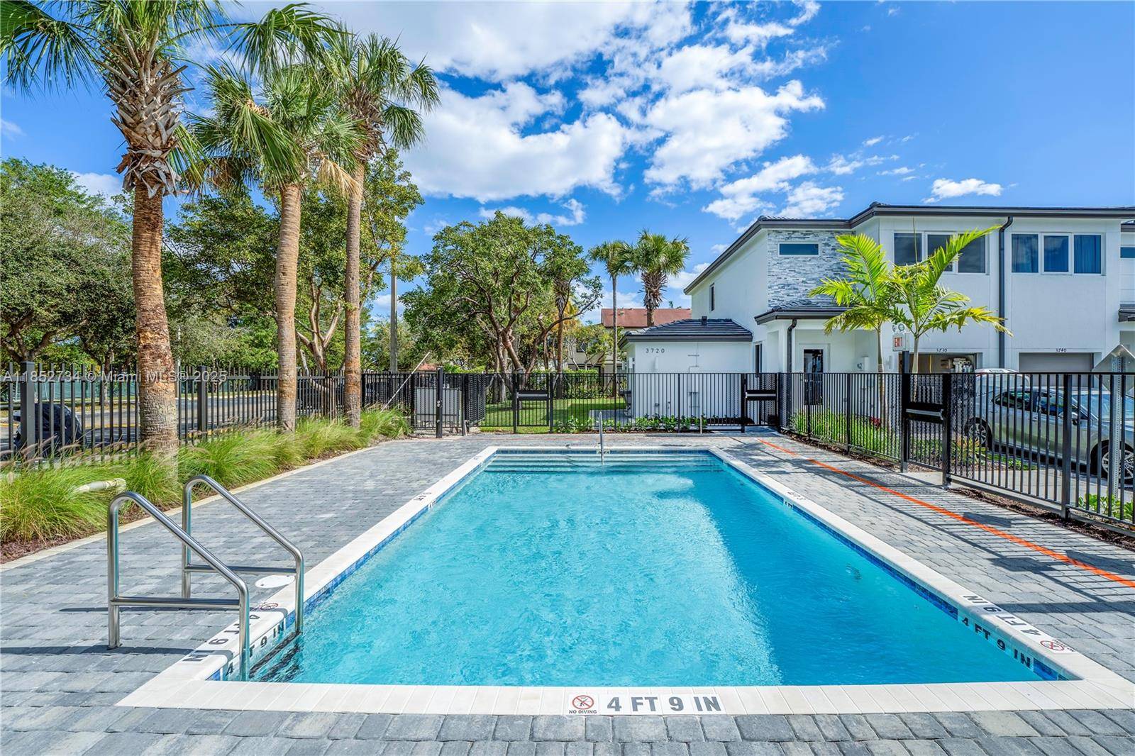WELCOME TO YOUR DREAM HOME A beautiful NEW Construction by Lennar, This SPECTACULAR TOWNHOUSE VILLA featuring 3 Spacious Bedrooms, 2.