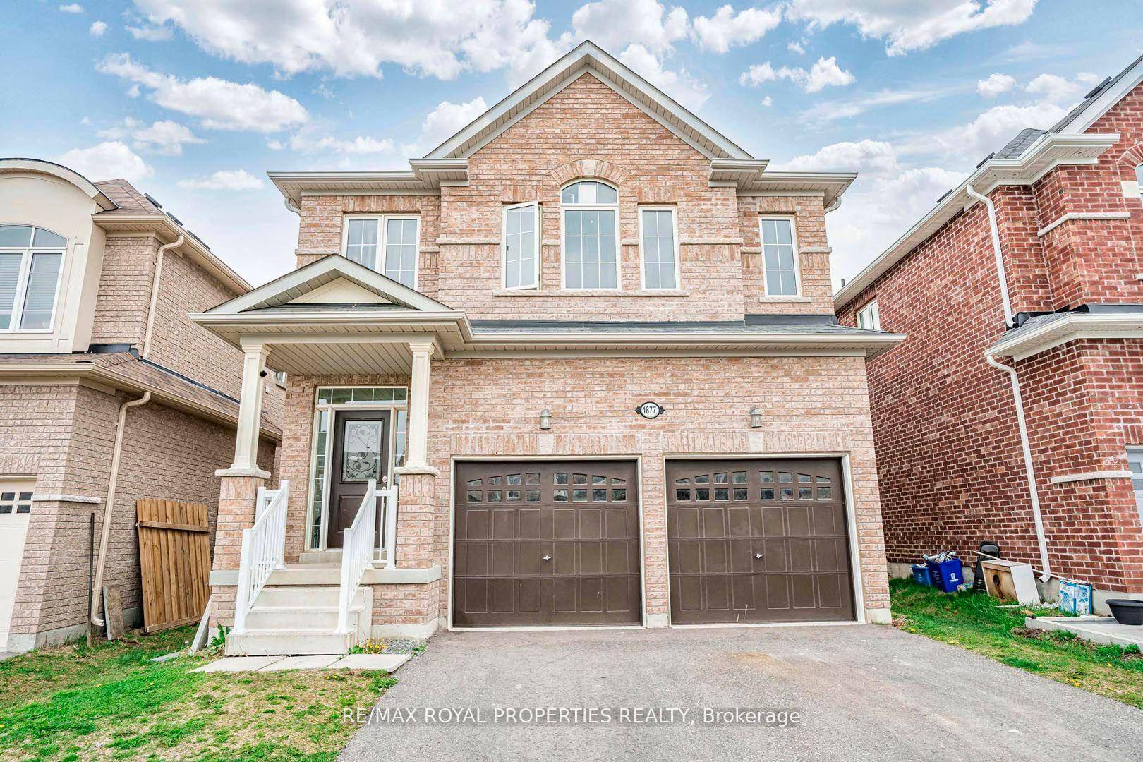 This Gorgeous Greycrest Home Model Is Know As The Stonebrook W 4 2 Bedrooms and 6 Bathrooms.