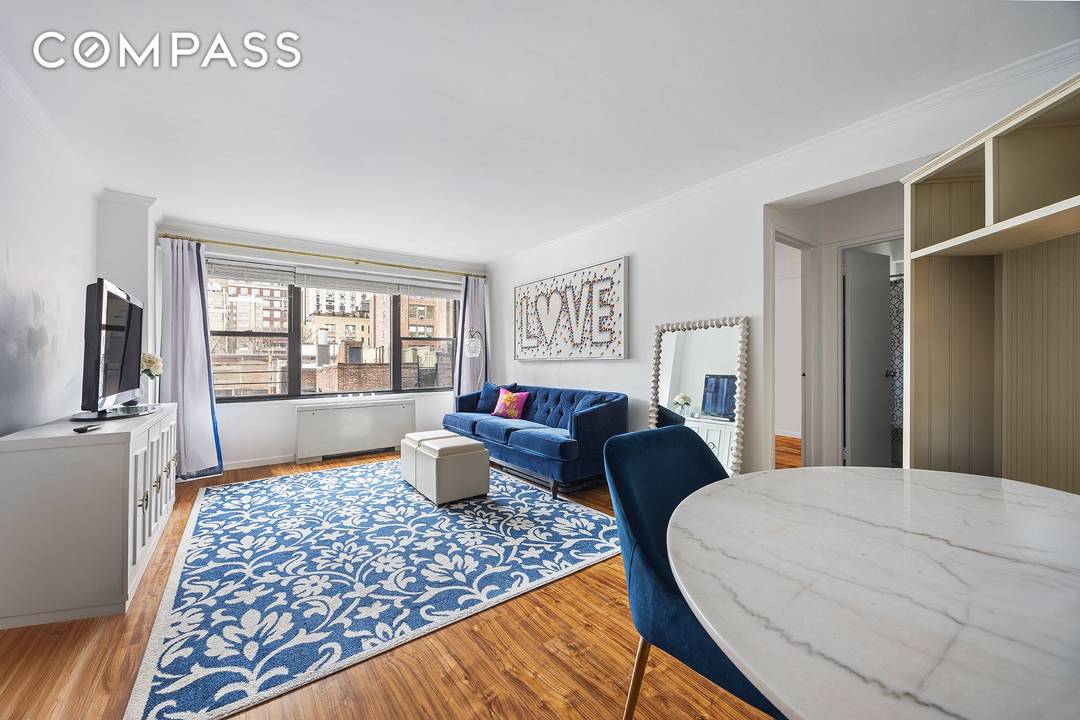 Sun flooded and south facing, Apartment 7B at The Trafalgar House offers the rare combination of condo ownership, full service amenities, and a prime Carnegie Hill location on a picturesque, ...