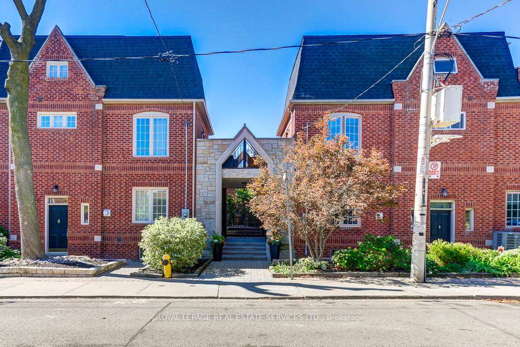 Welcome to 13 Archgate Lane, a completely renovated, 3 storey, semi detached town home style residence in the heart of Corso Italia.