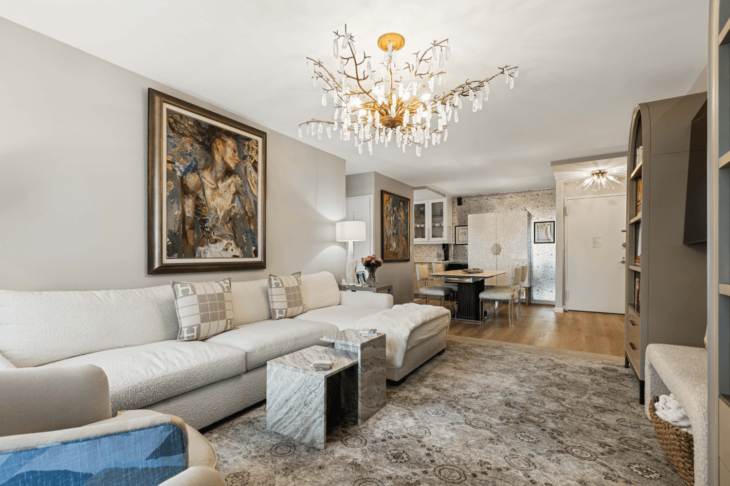 Beautiful, Bright, Terraced 3 Bedroom 3 Bathroom Condo with Amazing Views !