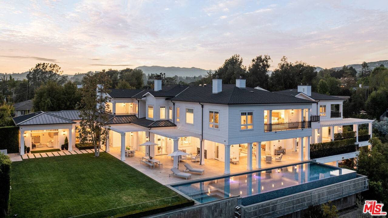 624  N Bonhill Rd Brentwood LA