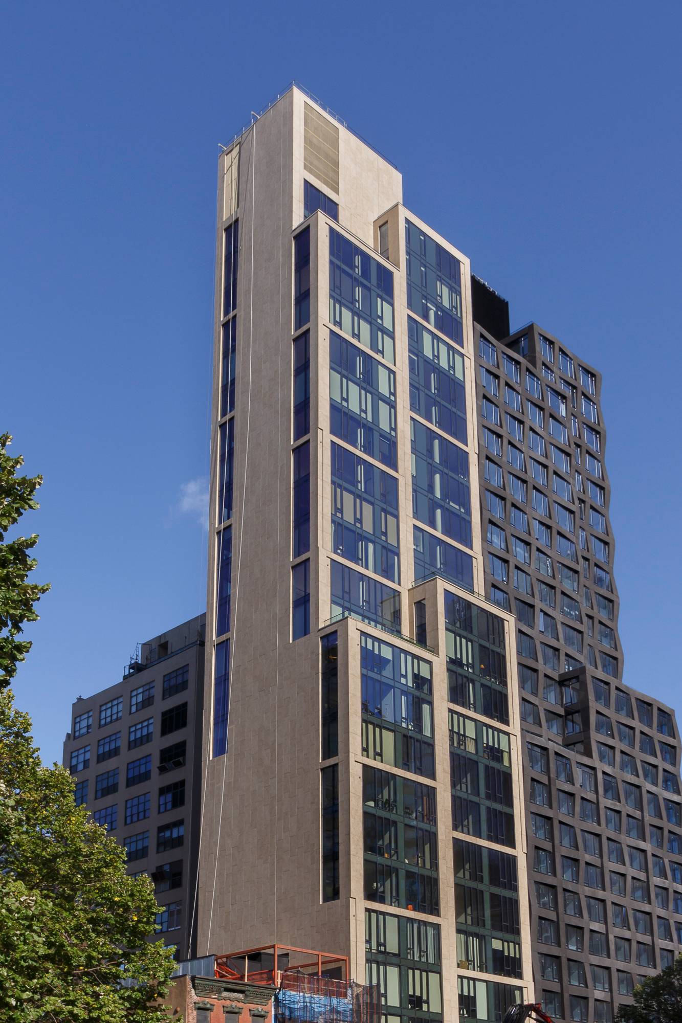 570 Broome is a collection of 54 new construction luxury condominium residences with iconic New York City views that draw inspiration from the history and style of West SoHo.