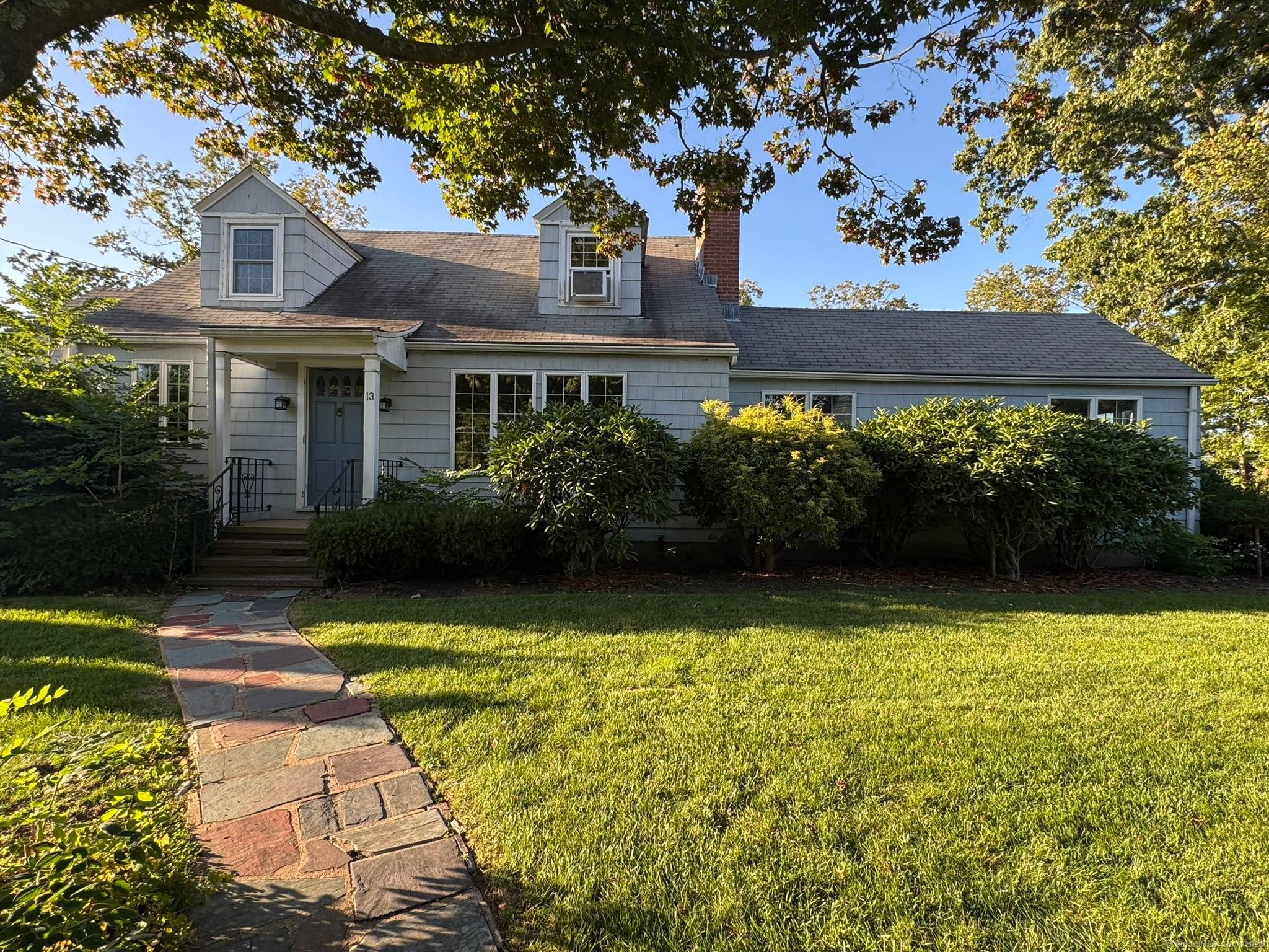 Scenic home on Branford River is an ideal opportunity to be a part of a water community with amazing views and access to swimming, fishing, kayaking situated within the Linden ...