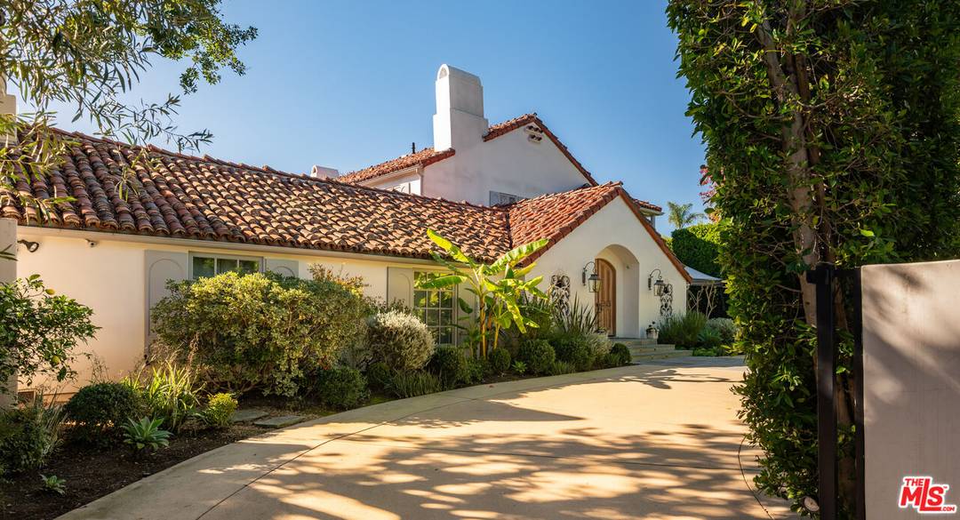 523  N Beverly Dr 8BR Beverly Hills Post Office | B.H.P.O. La