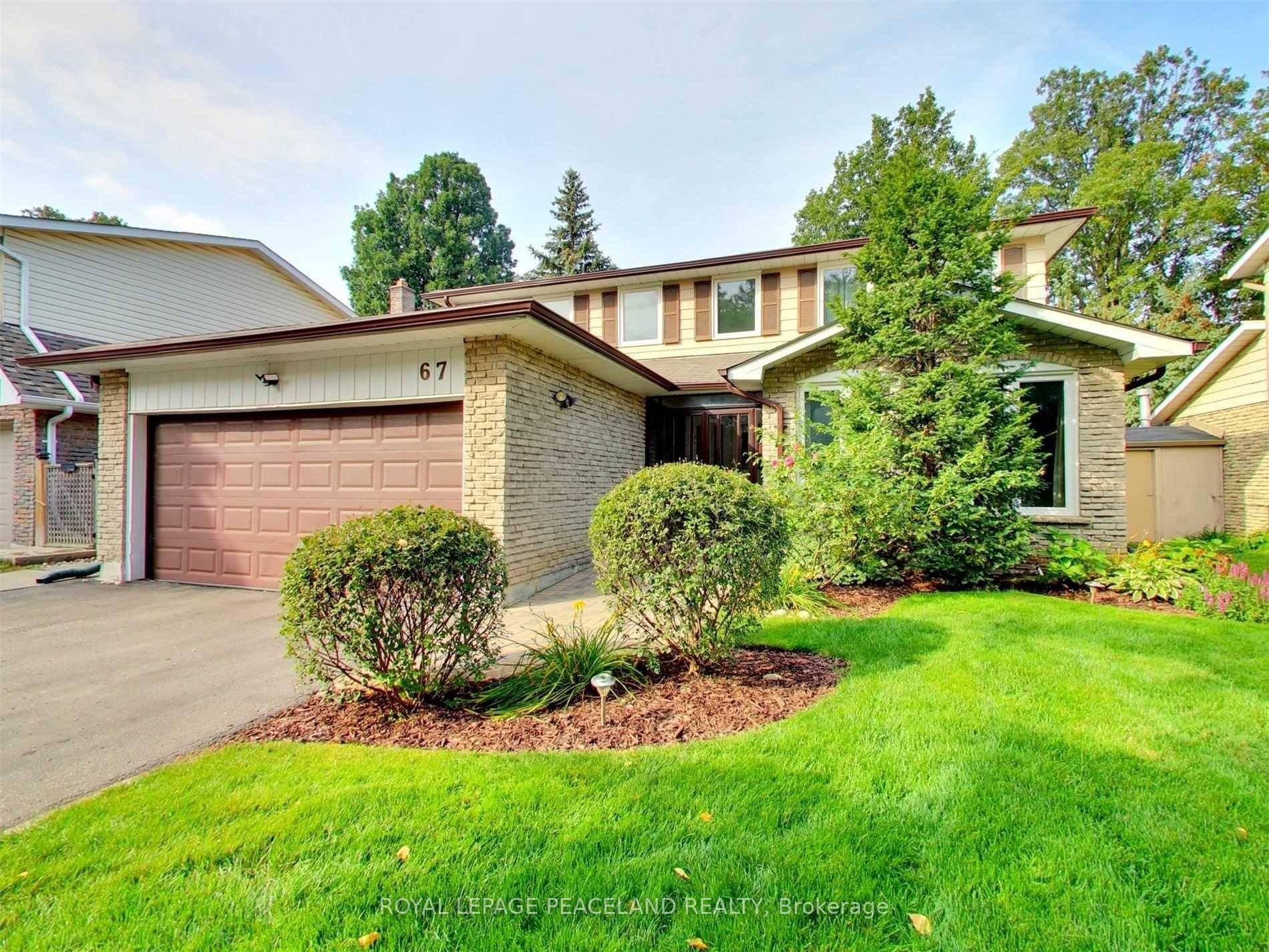 Welcome to this stunning 4 bedroom, 4 bathroom detached home located in the heart of historic Unionville !