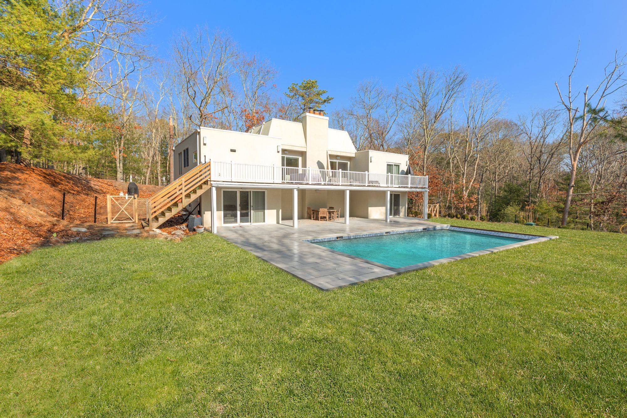 GATED PRIVACY WITH NEW GUNITE HEATED POOL