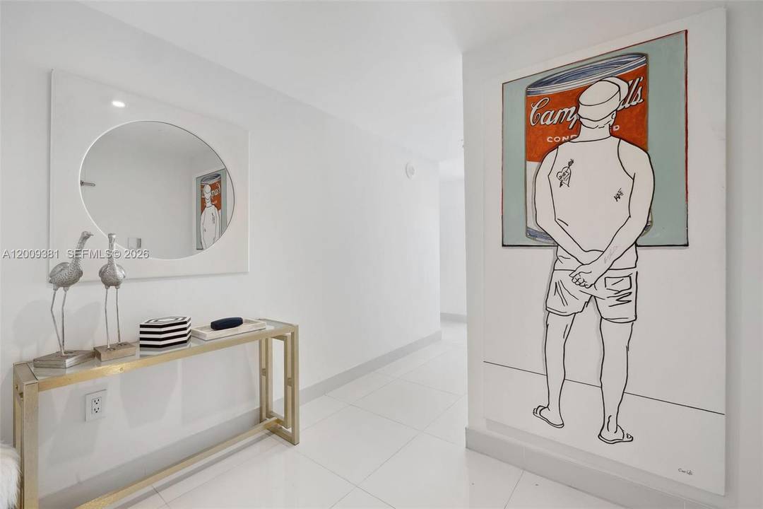 Stunning Fully furnished 3 Bedroom, 2.