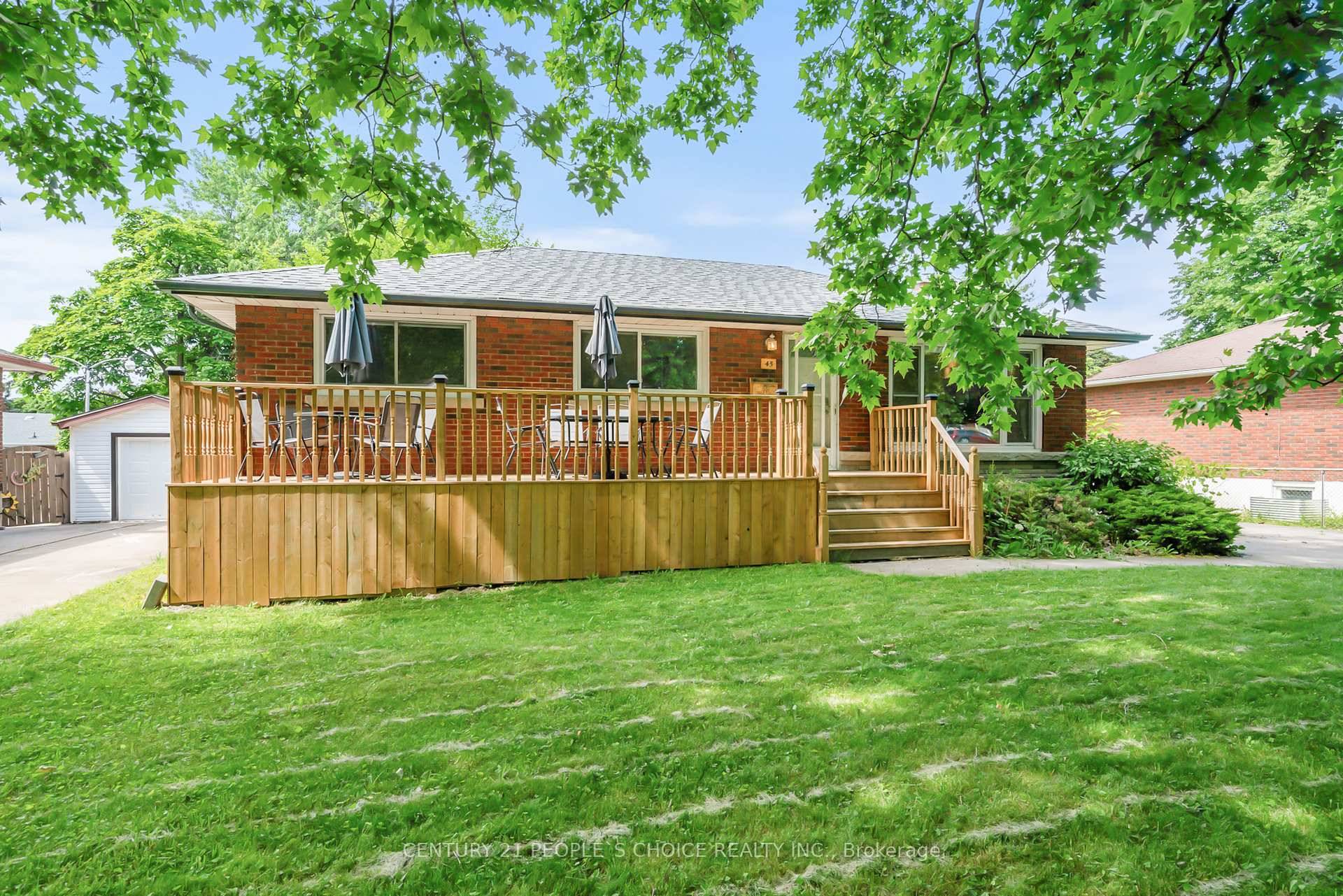Welcome to 45 Chestnut Street W, a beautifully maintained bungalow located in the highly desirable Glenridge neighborhood.