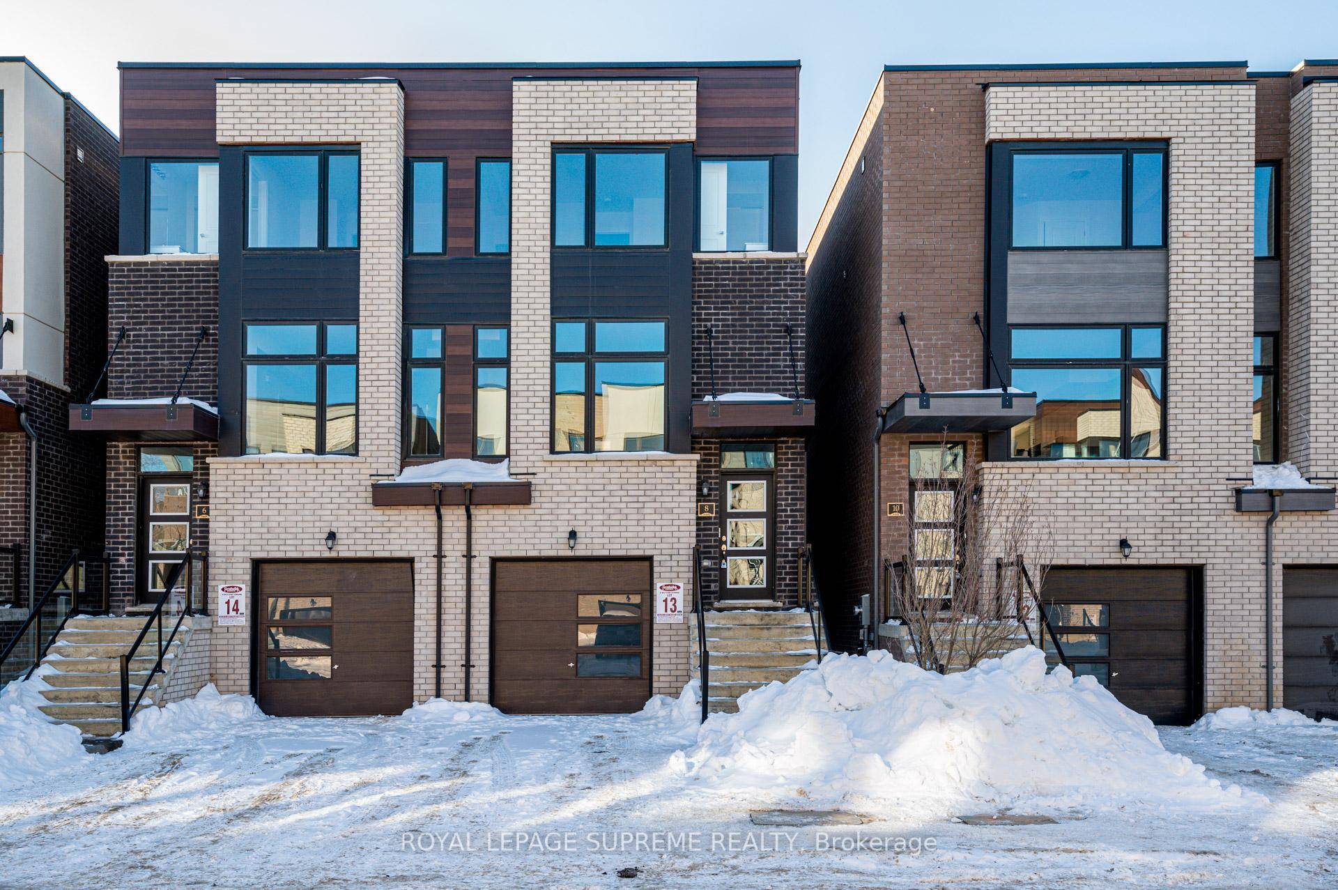 Welcome to The Residences of Riverside in Amesbury Village !
