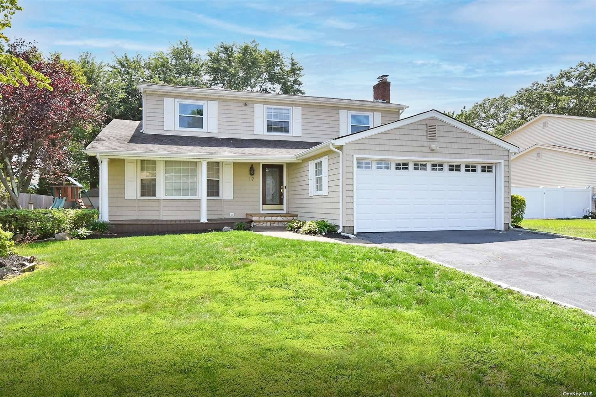 4 Bedrooms, 2. 5 Bath Colonial in Half Hollow Hills School District.