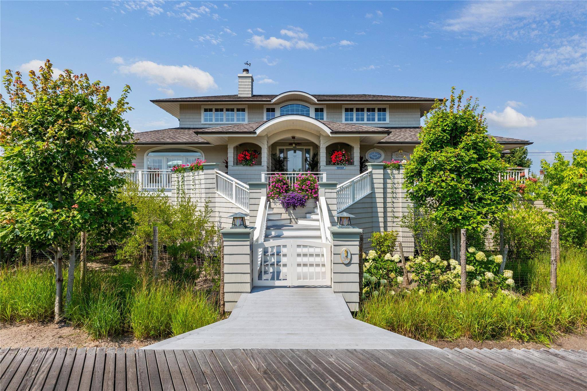 Presenting one of Saltaire s premiere homes 206 Broadway, a true masterpiece that combines luxury, craftsmanship, and a prime central location in the heart of this exclusive Fire Island community.